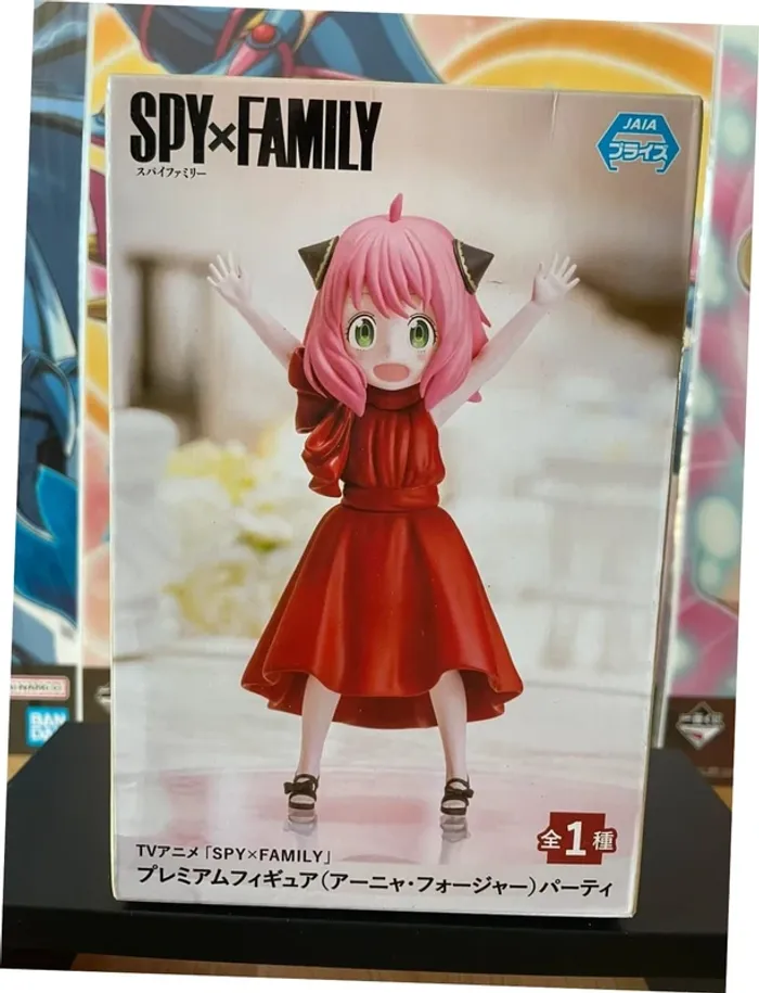 Spy x Family – Figurine Anya Forger PM Figure Party 11 cm SEGA