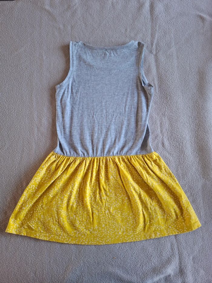 Robe taille 8 ans - photo numéro 2