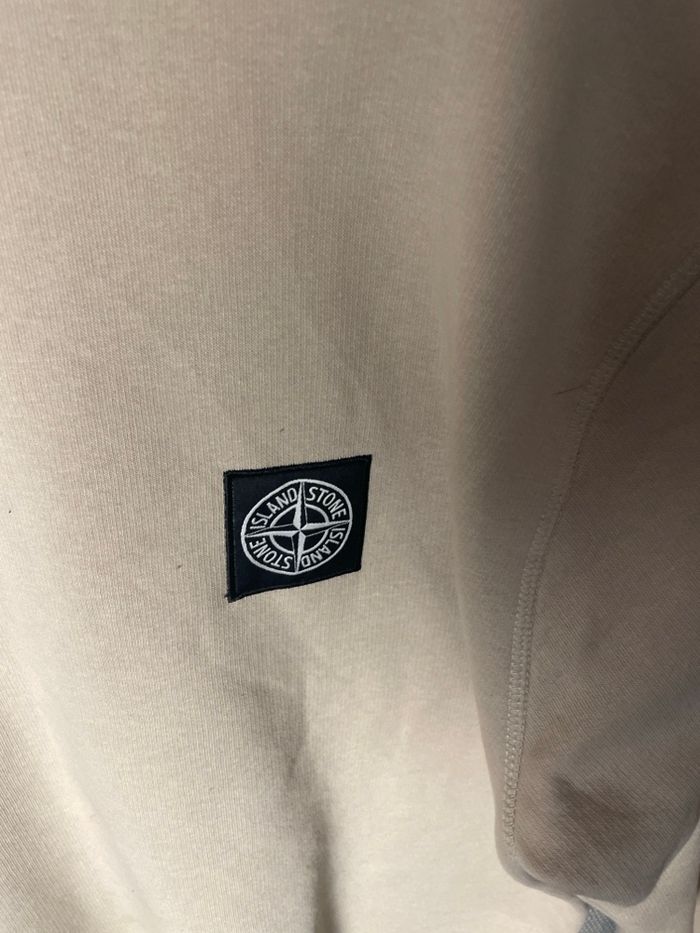 Sweat, Stone Island, beige 100 % coton, taille  m Très bon état