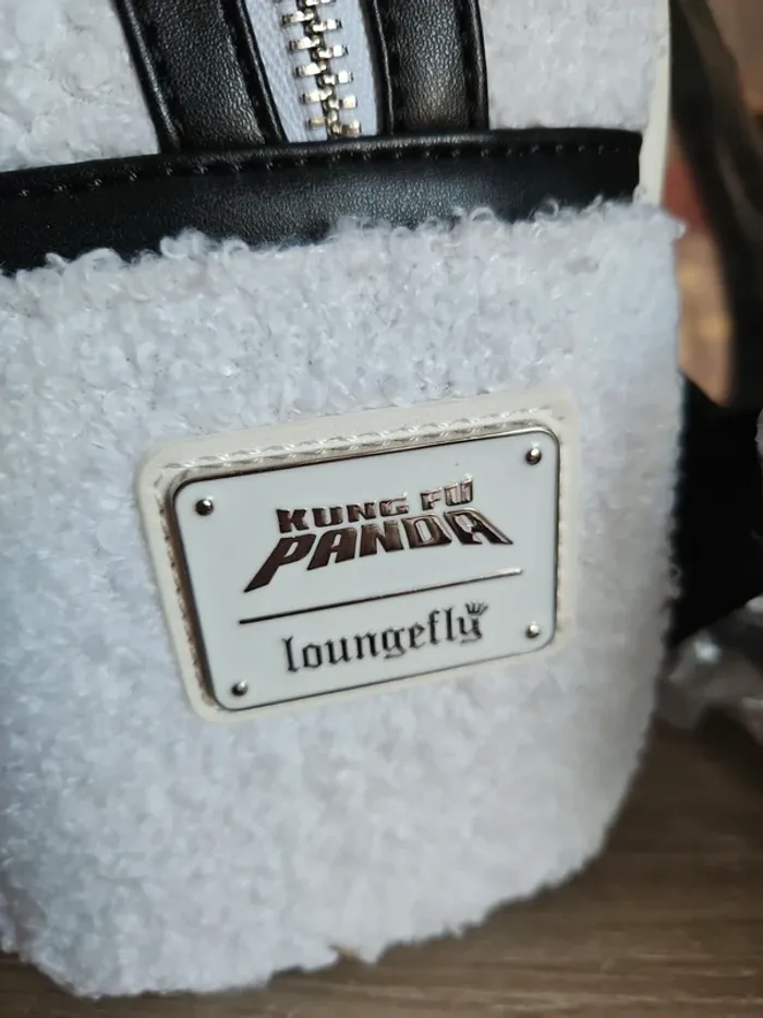 Loungefly Kung Fu Panda <3 - photo numéro 5