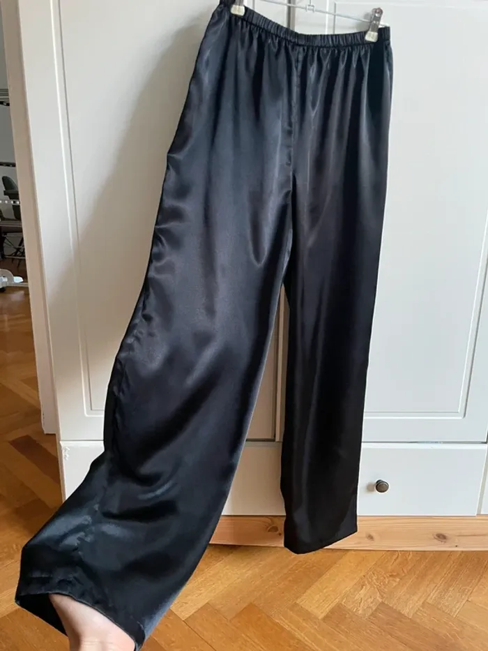 Satin Hose - photo numéro 2