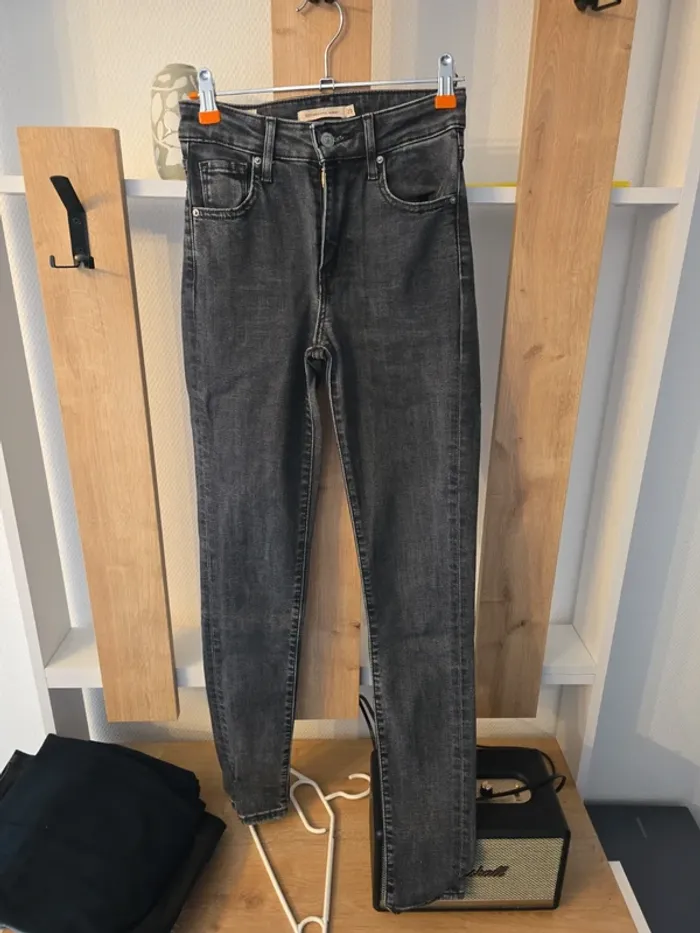 Jean LEVIS