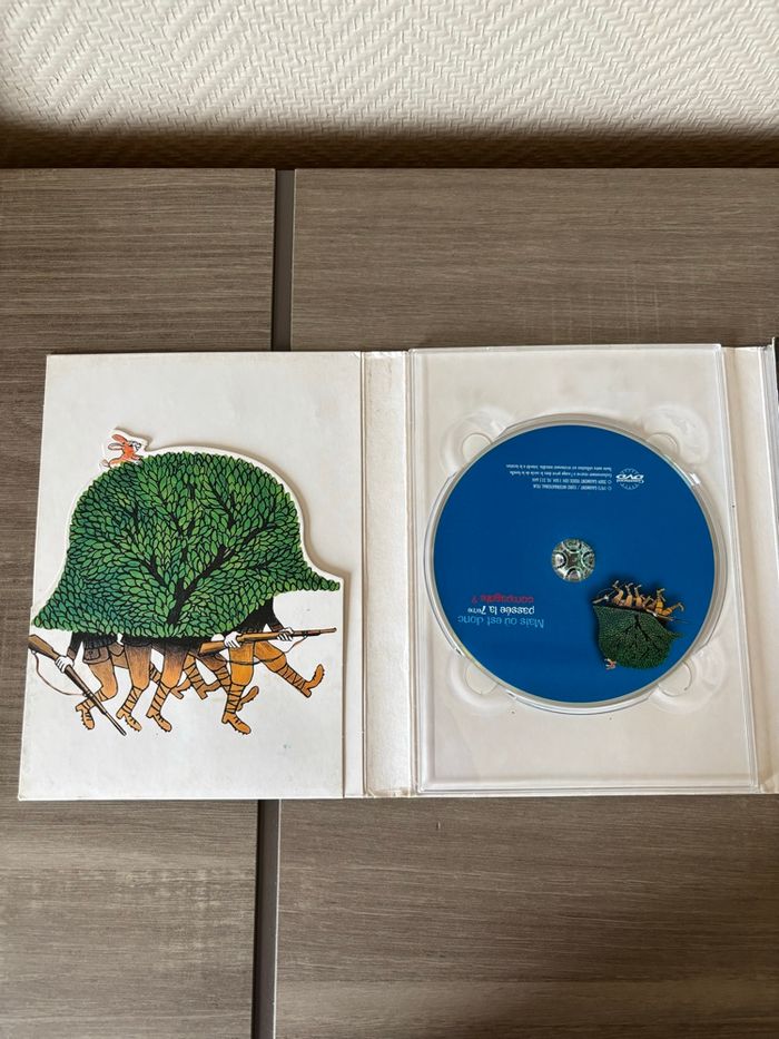 On a retrouvé la 7eme compagnie DVD - photo numéro 3
