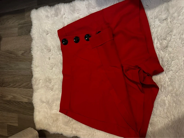 Jupe short - photo numéro 2