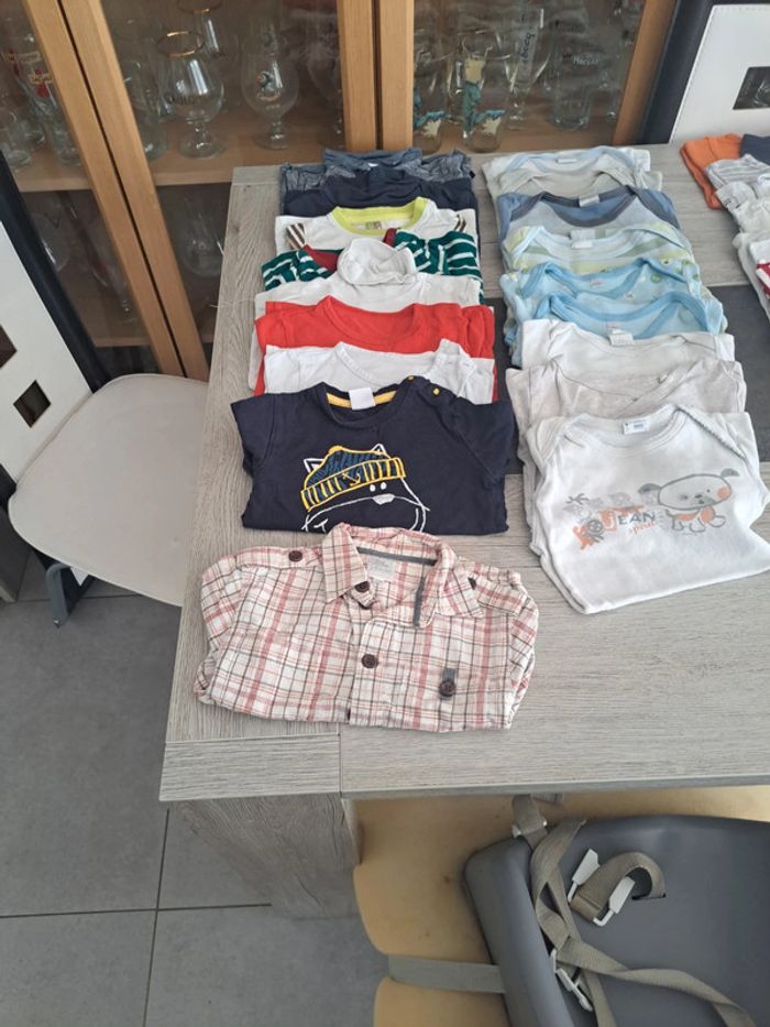 Gros lot garcon 12 mois (57 vetements) - photo numéro 5