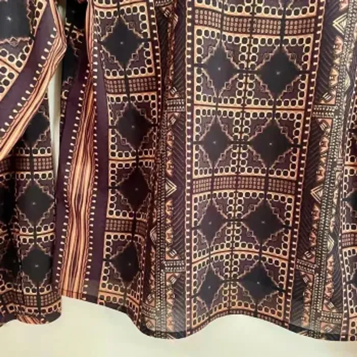 Blouse fluide imprimé ethnique noir et camel Chattawak – taille M, col tunisien V041 - photo numéro 7