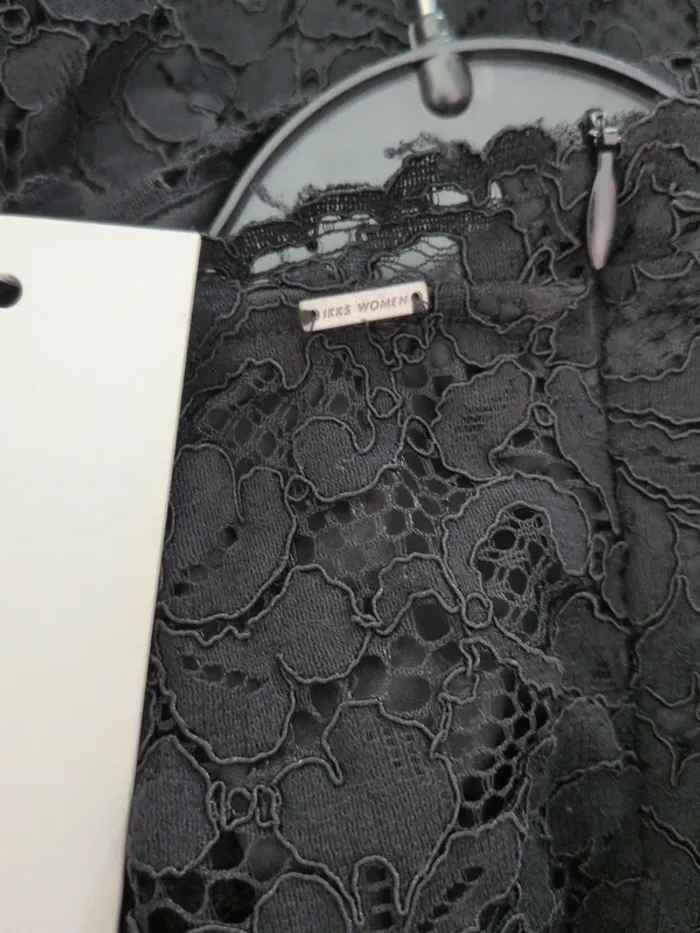 Robe en dentelle IKKS - Taille 40 - Neuve avec étiquette - photo numéro 6