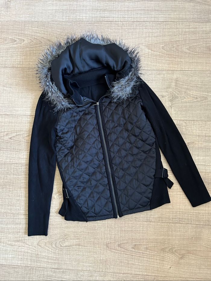 Veste noire bi matière avec capuche Morgan taille S jamais portée - photo numéro 7