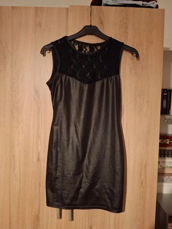 Robe noire