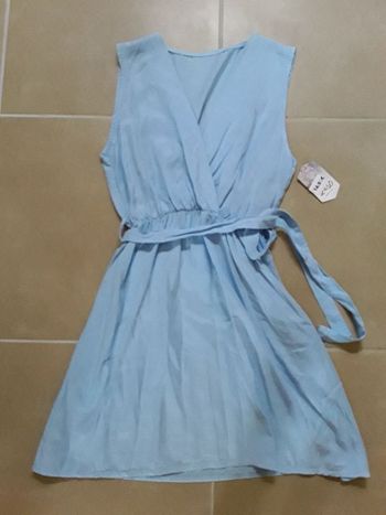 Robe type portefeuille bleu ciel 38/40 NEUVE