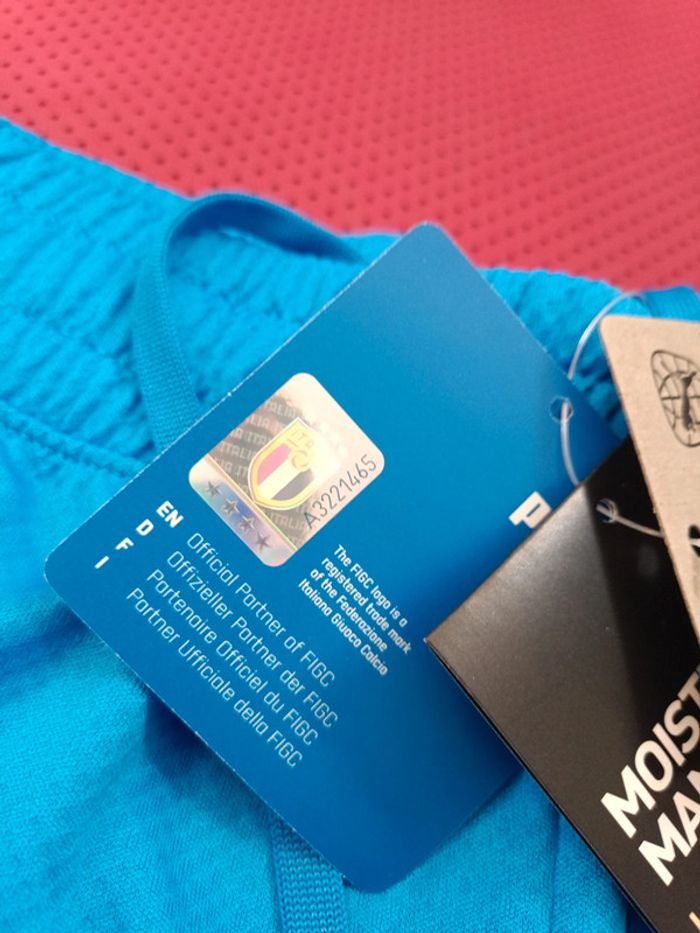 Short de foot Italie, Puma Authentique Officiel taille Adulte S, Neuf - photo numéro 6