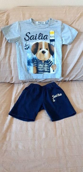 Ensemble short et tee-shirt