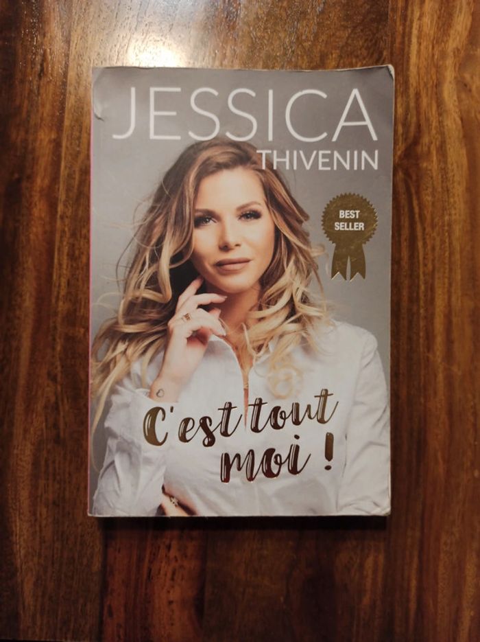 Livre Jessica Thivenin c'est tout moi