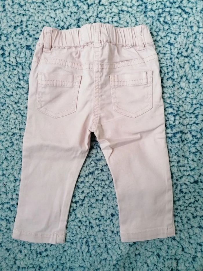 Jeans fille taille 6 mois - photo numéro 2