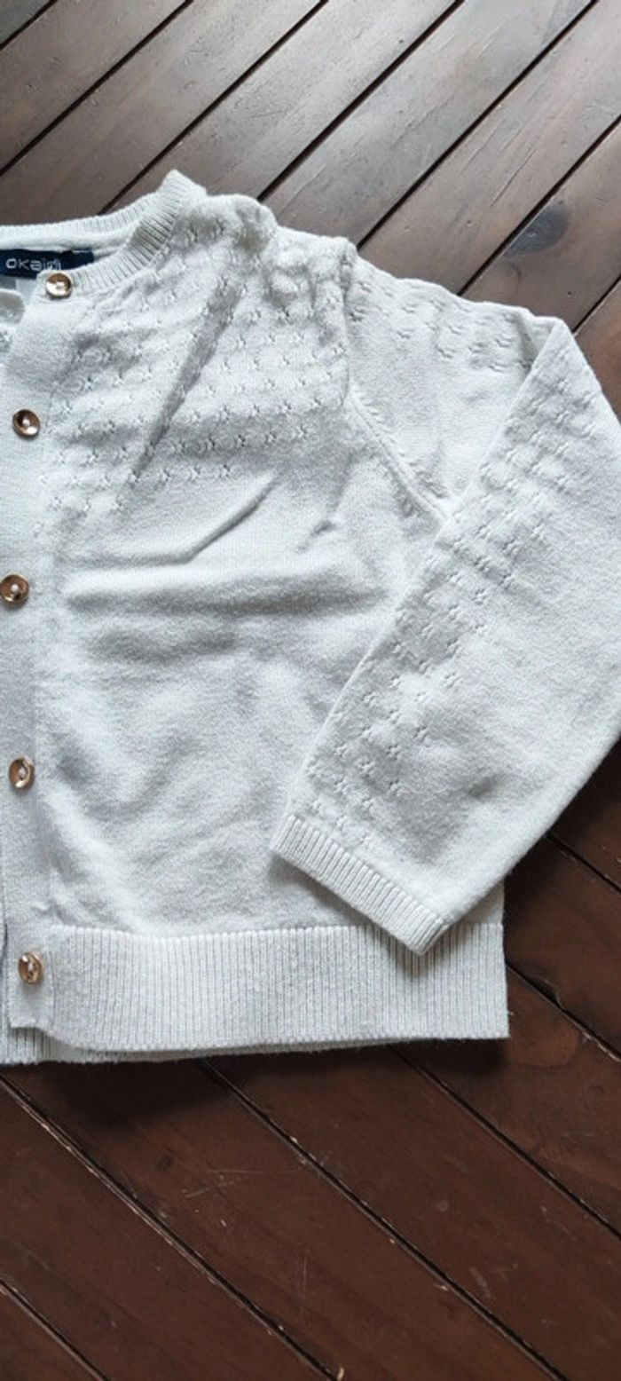 Gilet blanc 4 ans - photo numéro 3