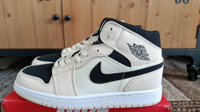 Air Jordan 1 Mid - photo numéro 2