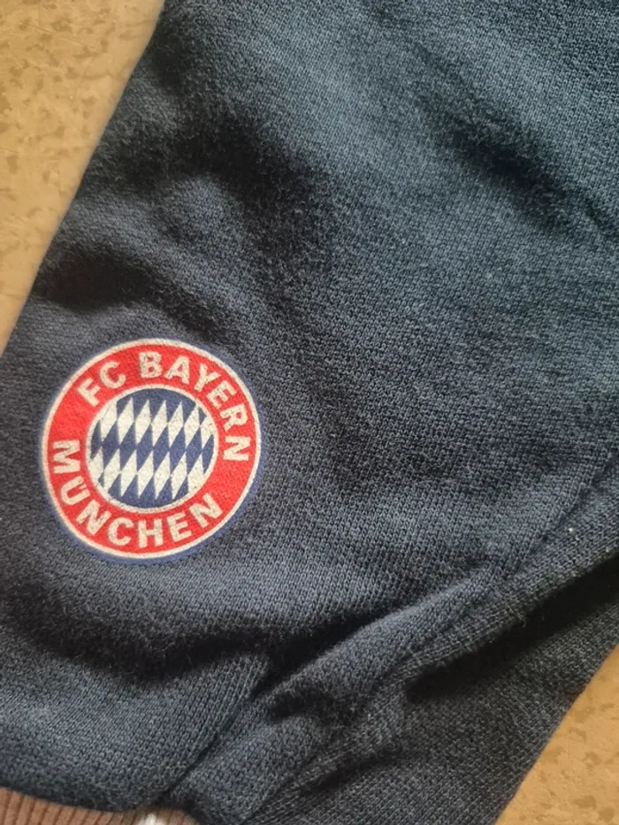 Ensemble Sport FC Bayern Munchen 5 ans - photo numéro 2