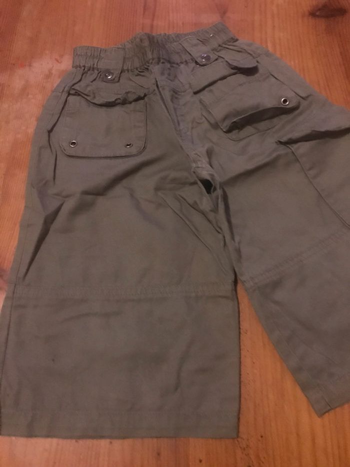 Bermuda taille 7 ans vert baudet