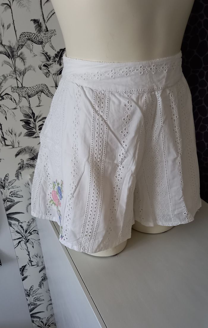 Short dentelle blanc C&A