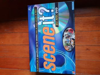 Jeu de société "scène it" avec dvd