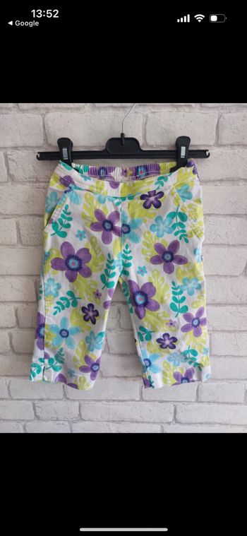 Pantacourt Oshkosh taille 4 ans
