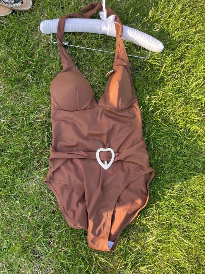 Maillot de bain neuf - photo numéro 2