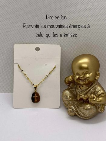 Pendentif œil de tigre et croix , lithothérapie