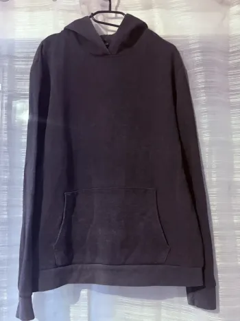 Sweat gris