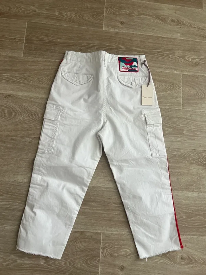 Pantalon cargo Teddy Smith blanc bandes rouge W27 - photo numéro 3