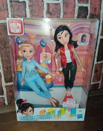 Poupée Disney Cendrillon et Mulan les mondes de Ralph 