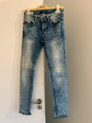 Jean Slim Fit délavé Bonobo