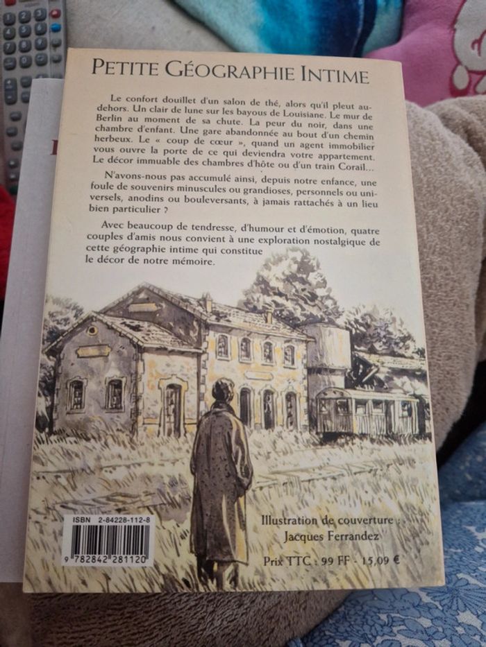 Livre petite géographie intime - photo numéro 2