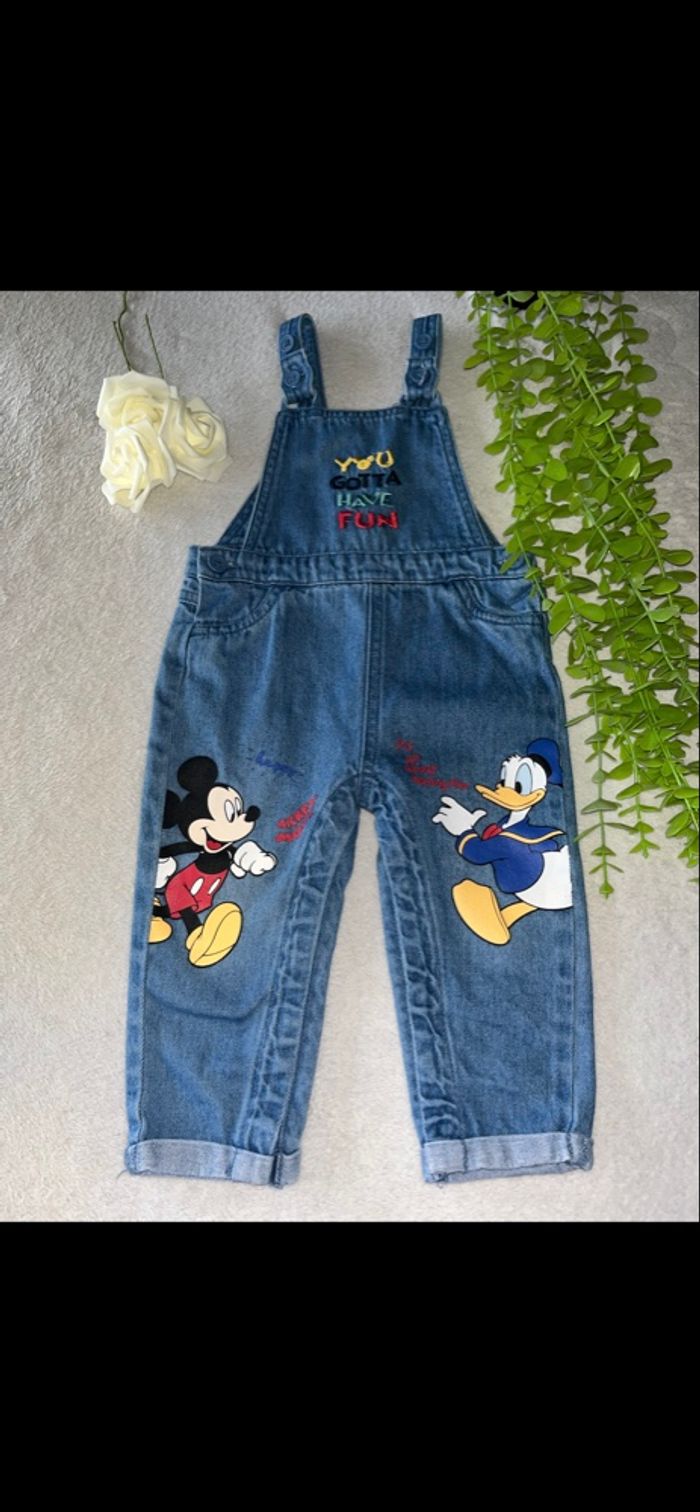 Très belle salopette en jean pour bébé garçon