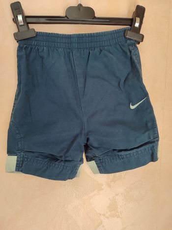 Short Nike