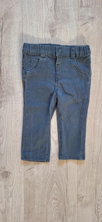Jean slim gris 12mois NEUF