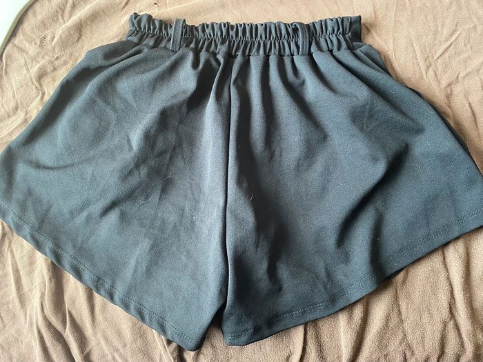 Short - photo numéro 2