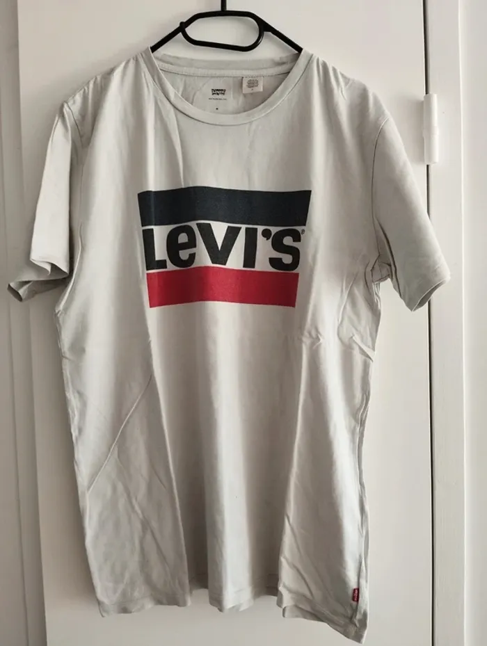 T-shirt Levi's