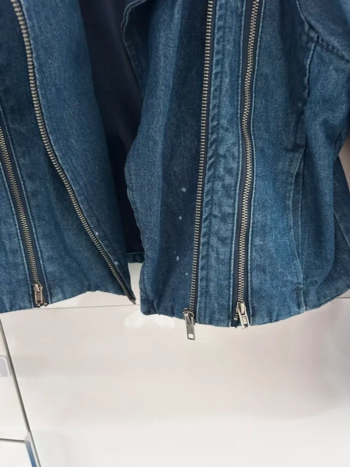 Veste en jeans taille S - photo numéro 2