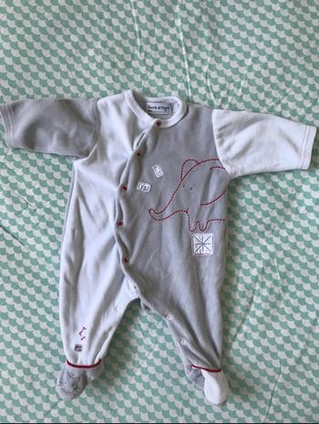 Pyjama éléphant