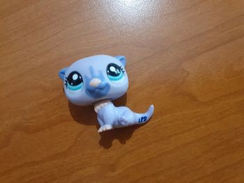 Littlest Pet Shop 2009 Loutre ou fouine violette