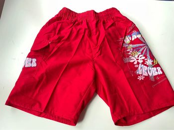 Short de bain rouge taille 12 ans survive sport
