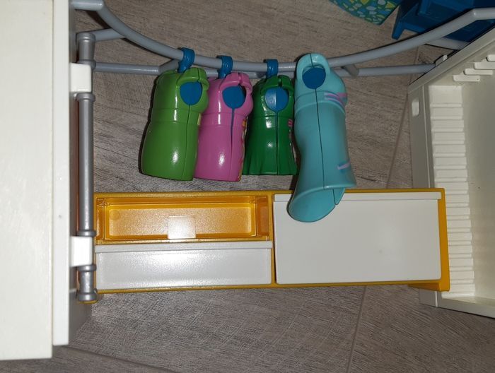 Maison moderne Playmobil avec son studio et sa piscine - photo numéro 9
