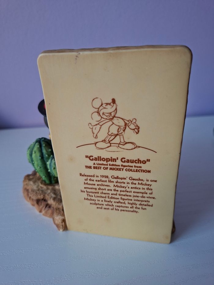 Figurine Disney "The Best of Mickey Mouse " Édition limitée et numérotée.  Import USA. - photo numéro 3