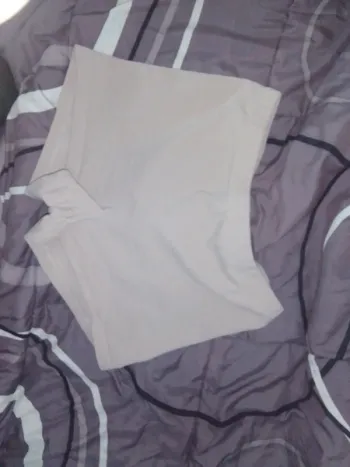 Short collant