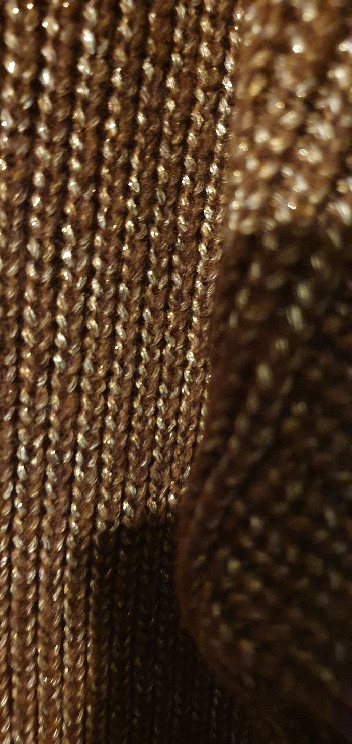 robe en laine brillante  10euro - photo numéro 5