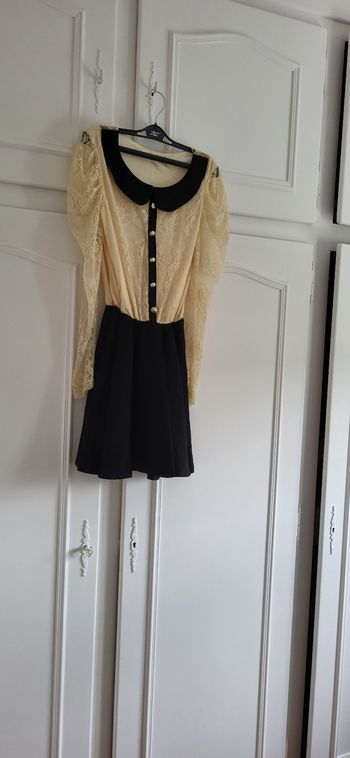 Robe à dentelle