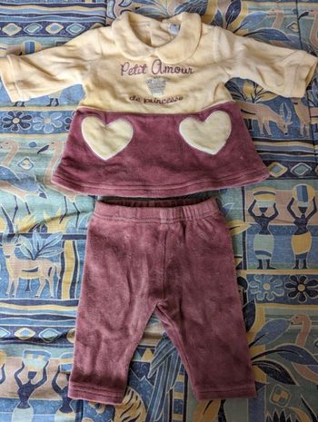 PYJAMA HAUT + PANTALON NEUF - T. 1 MOIS