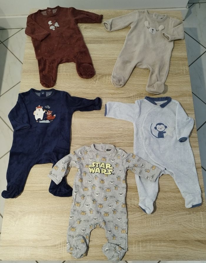 Lot vêtements 3 mois - photo numéro 3