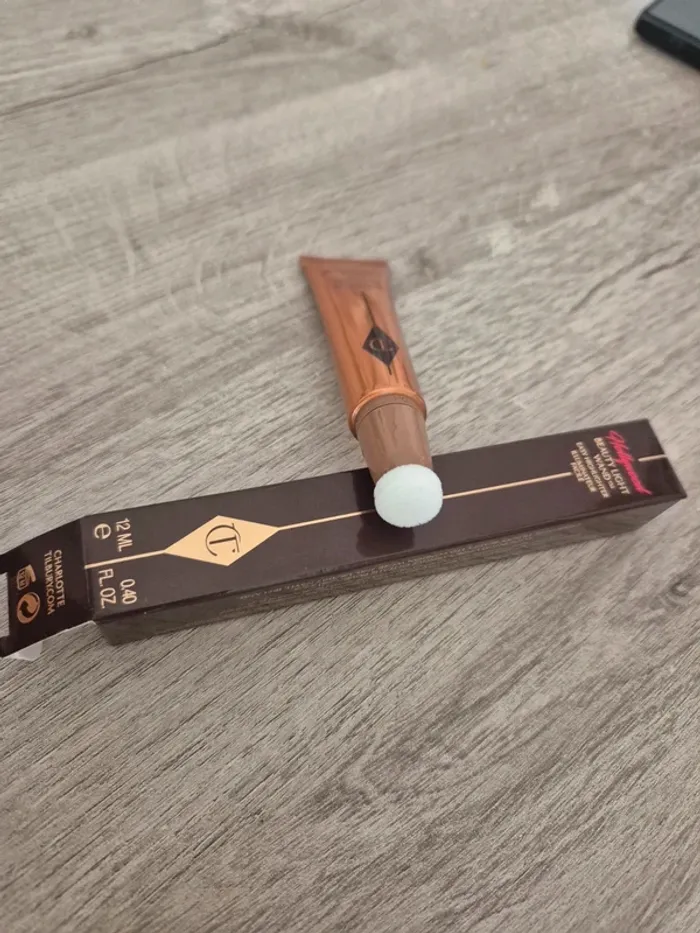 Beauty Light wand Charlotte tilbury - photo numéro 3