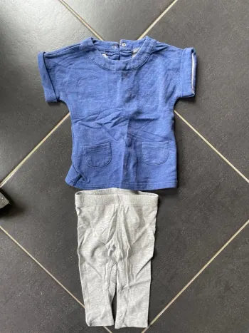 Ensemble t shirt long bleu chiné et legging